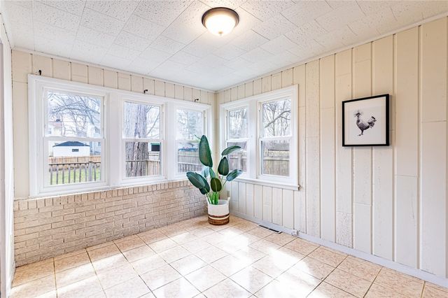 613 Augustine Street, Rochester, NY 14613