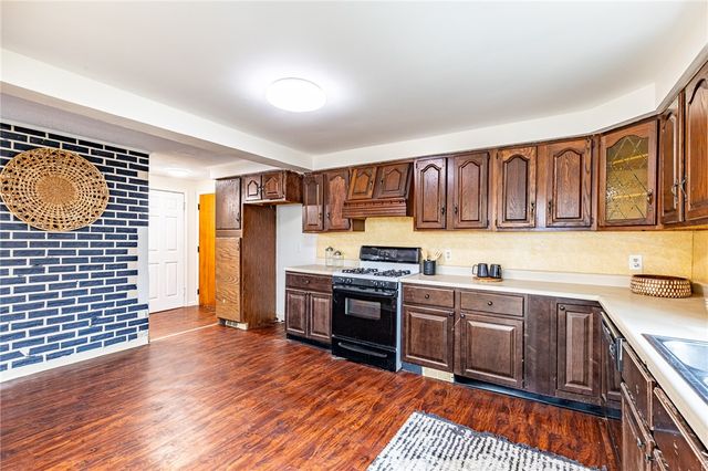 613 Augustine Street, Rochester, NY 14613