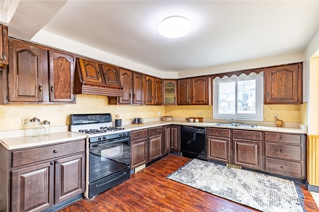 613 Augustine Street, Rochester, NY 14613