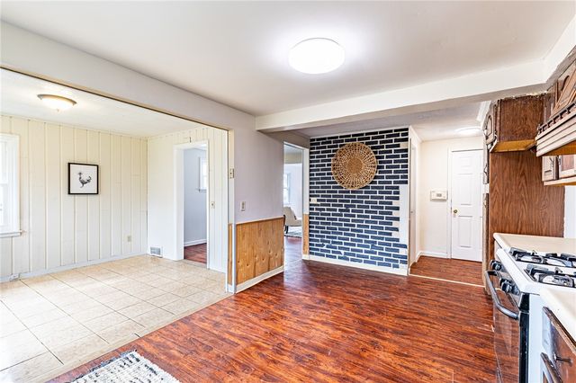 613 Augustine Street, Rochester, NY 14613