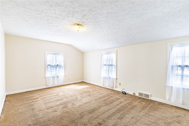 613 Augustine Street, Rochester, NY 14613