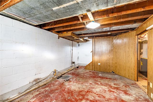 613 Augustine Street, Rochester, NY 14613