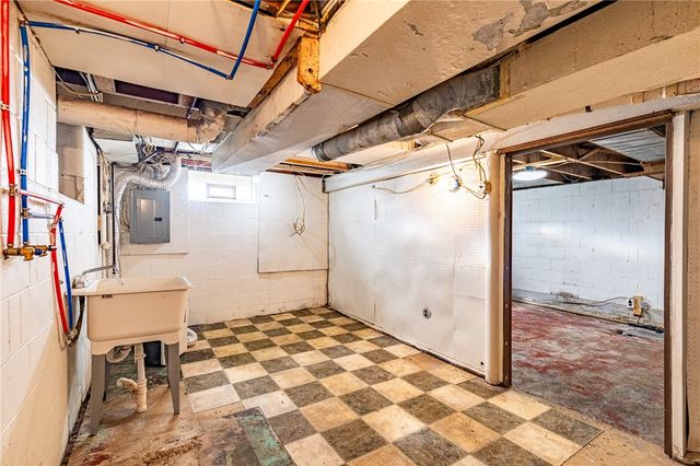 613 Augustine Street, Rochester, NY 14613