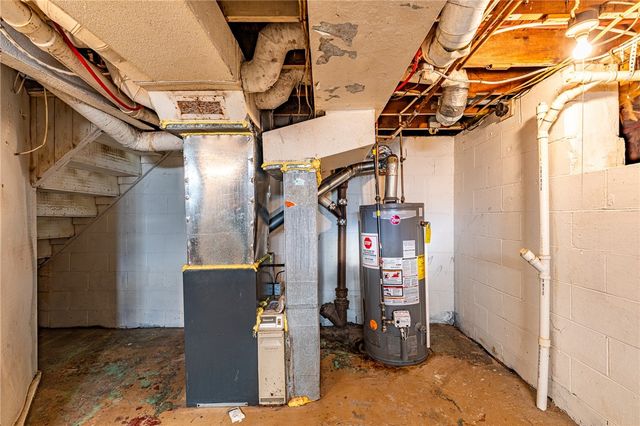 613 Augustine Street, Rochester, NY 14613