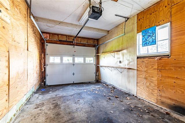 613 Augustine Street, Rochester, NY 14613