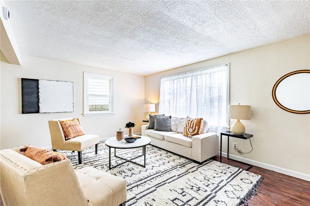 613 Augustine Street, Rochester, NY 14613