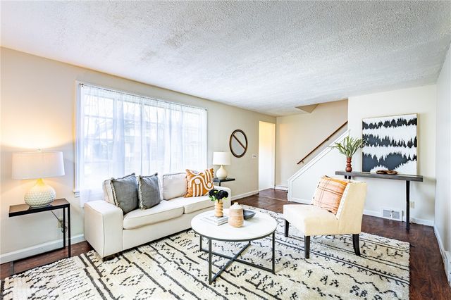 613 Augustine Street, Rochester, NY 14613