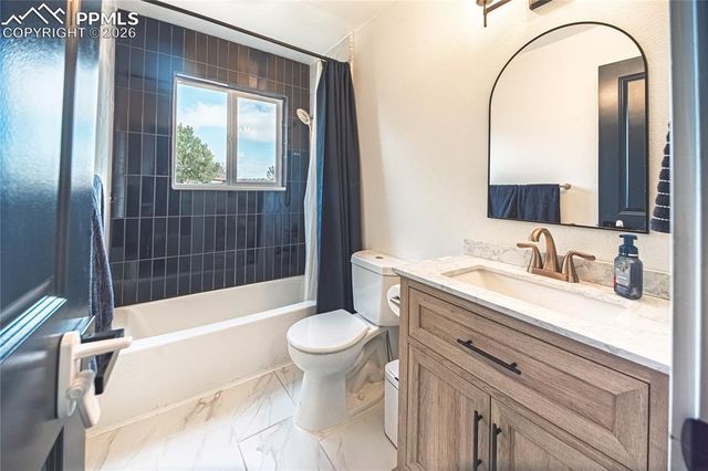 2020 Rusty Hinge Drive, Colorado Springs, CO 80920
