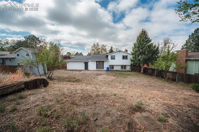2020 Rusty Hinge Drive, Colorado Springs, CO 80920