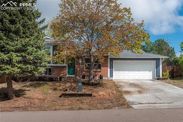 2020 Rusty Hinge Drive, Colorado Springs, CO 80920