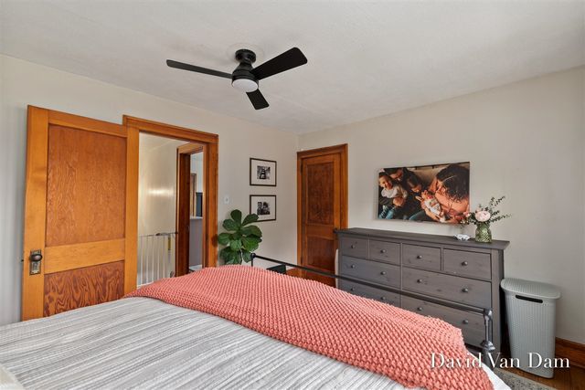 2433 Wyoming Avenue, Wyoming, MI 49519