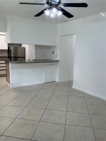 1647 NE 12th Street, Fort Lauderdale, FL 33304