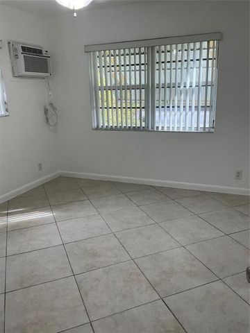 1647 NE 12th Street, Fort Lauderdale, FL 33304