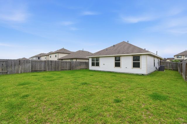 11138 N Lake Mist Lane, Willis, TX 77318