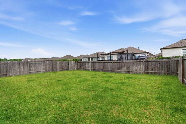 11138 N Lake Mist Lane, Willis, TX 77318