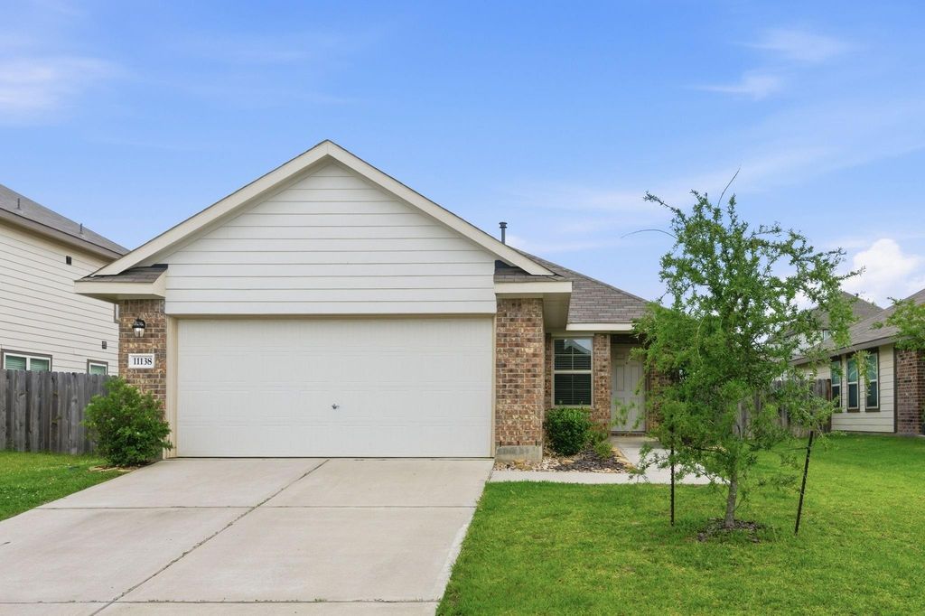 11138 N Lake Mist Lane, Willis, TX 77318