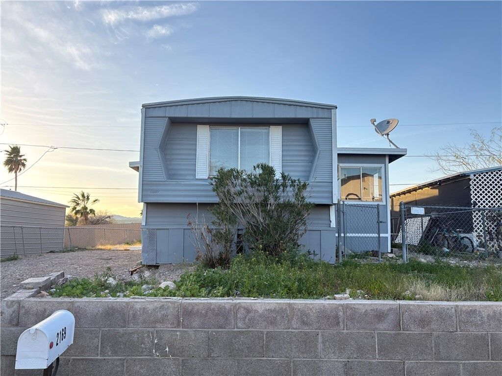 2169 Balboa Drive, Bullhead City, AZ 86442