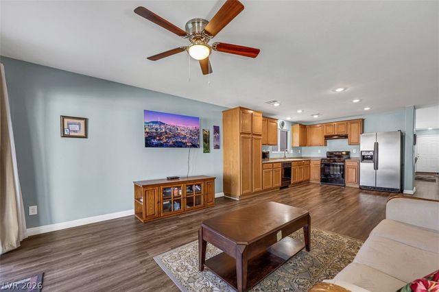 6172 Freedom Flag Avenue, Las Vegas, NV 89141