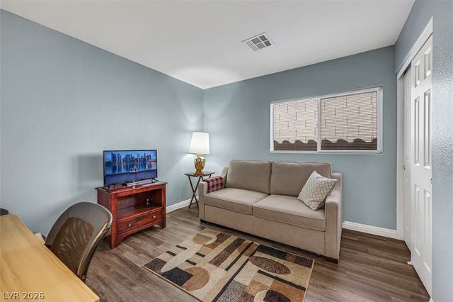 6172 Freedom Flag Avenue, Las Vegas, NV 89141