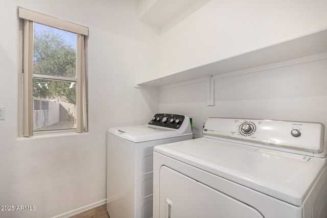 8382 W MARY ANN Drive, Peoria, AZ 85382