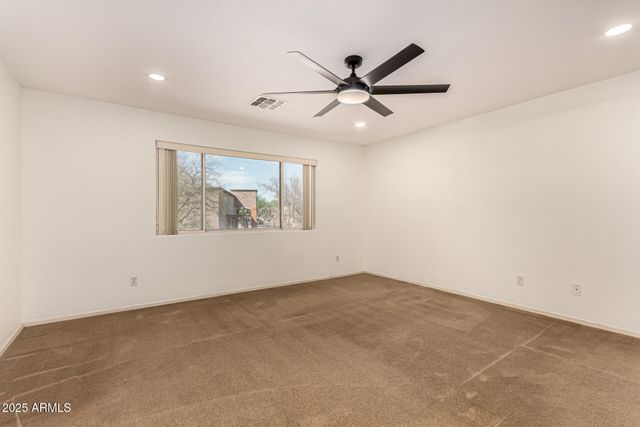 8382 W MARY ANN Drive, Peoria, AZ 85382