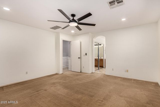 8382 W MARY ANN Drive, Peoria, AZ 85382