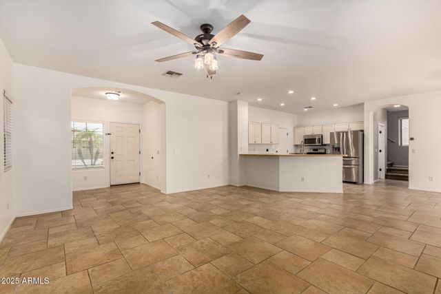 8382 W MARY ANN Drive, Peoria, AZ 85382