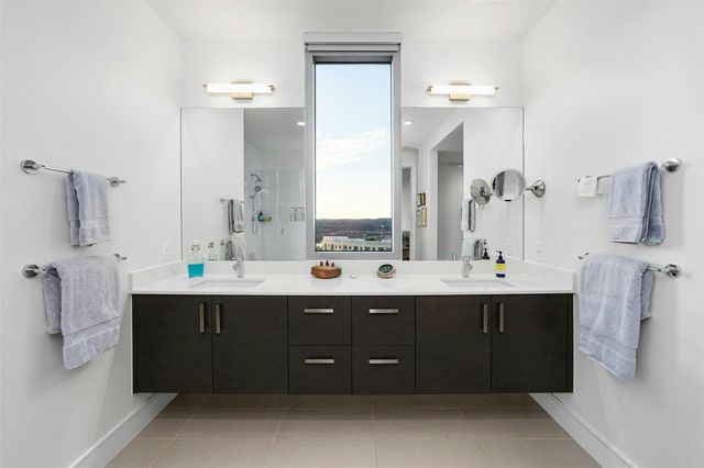 222 West Ave 2201, Austin, TX 78701