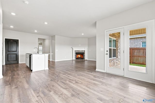 133 Rolling Green Drive, New Market, AL 35761