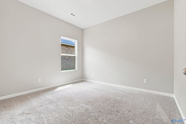 133 Rolling Green Drive, New Market, AL 35761