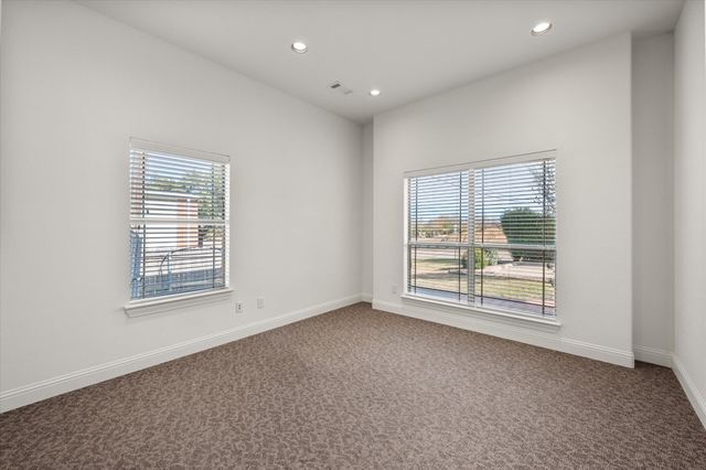 210 S Walnut Creek Drive 100, Mansfield, TX 76063