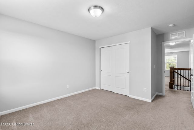 11703 Chandler Ct, Louisville, KY 40299