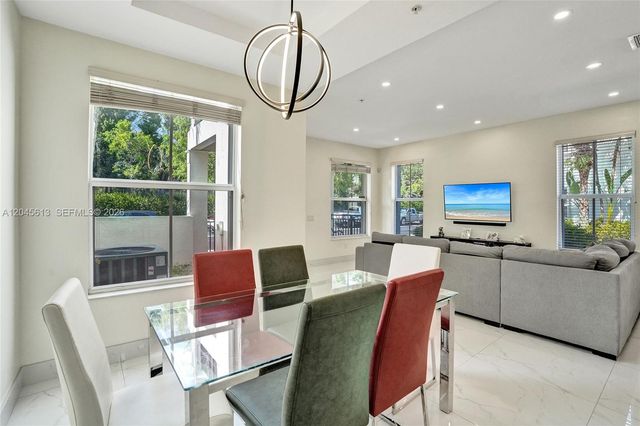 4760 Mimosa Place 1001, Coconut Creek, FL 33073