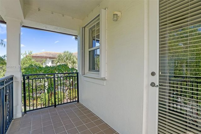 4760 Mimosa Place 1001, Coconut Creek, FL 33073