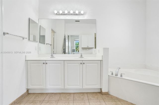 4760 Mimosa Place 1001, Coconut Creek, FL 33073