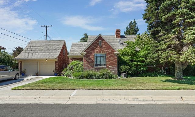 149 S Orange Ave, Lodi, CA 95240