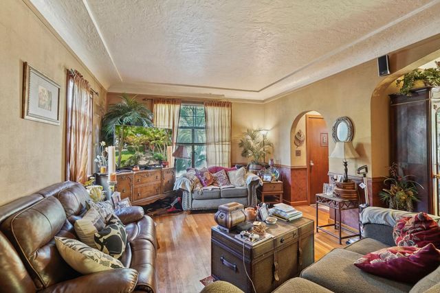 149 S Orange Ave, Lodi, CA 95240