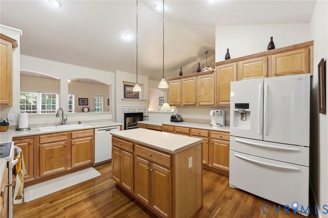 8301 Chandon Pl, Chesterfield, VA 23838