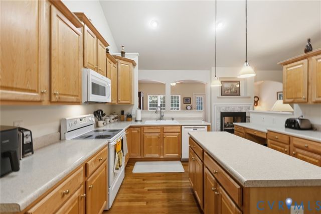 8301 Chandon Pl, Chesterfield, VA 23838