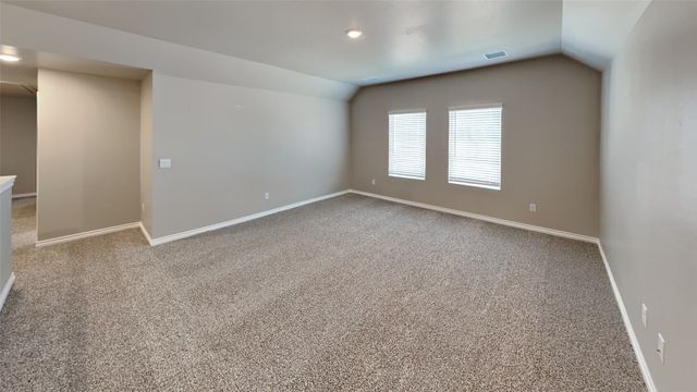 10300 NW 27th Street, Oklahoma City, OK 73099