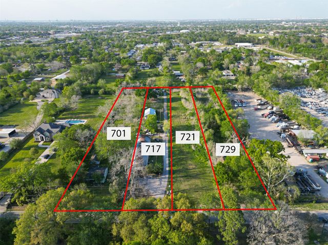 721 Crenshaw Road, Houston, TX 77504