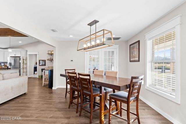 1037 N Bay Drive, Lynn Haven, FL 32444