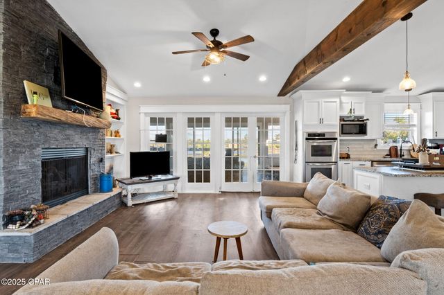 1037 N Bay Drive, Lynn Haven, FL 32444