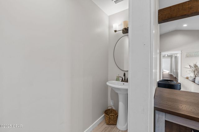 1037 N Bay Drive, Lynn Haven, FL 32444