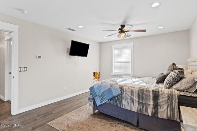 1037 N Bay Drive, Lynn Haven, FL 32444