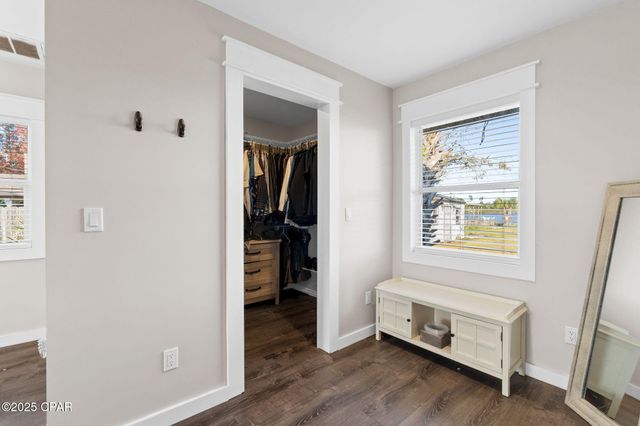 1037 N Bay Drive, Lynn Haven, FL 32444