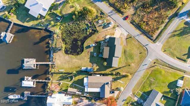 1037 N Bay Drive, Lynn Haven, FL 32444