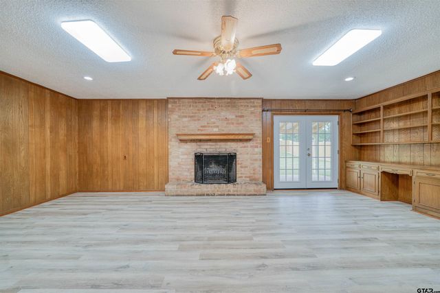 13490 Choctaw Dr, Tyler, TX 75709