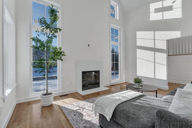 25 Columbine Rd, Rehoboth, MA 02769