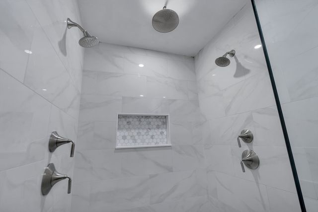 25 Columbine Rd, Rehoboth, MA 02769